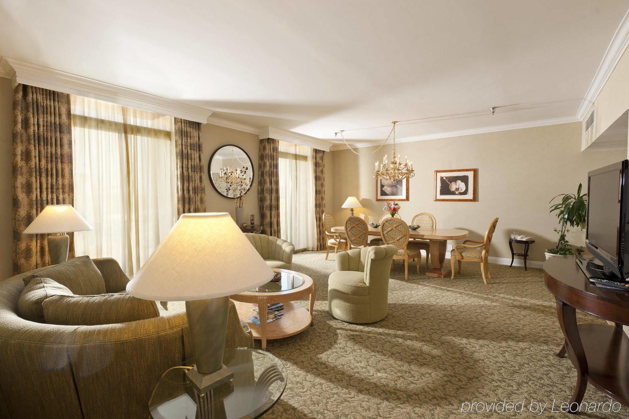 Hyatt Regency Newport Beach West Экстерьер фото
